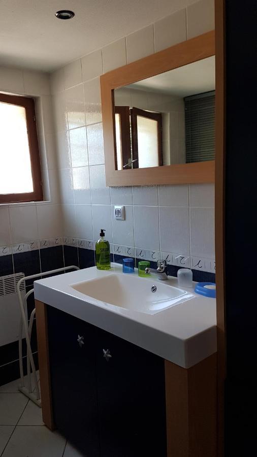 Chambres Et Petits Dejeuners Proches De Nancy Aingeray Dış mekan fotoğraf